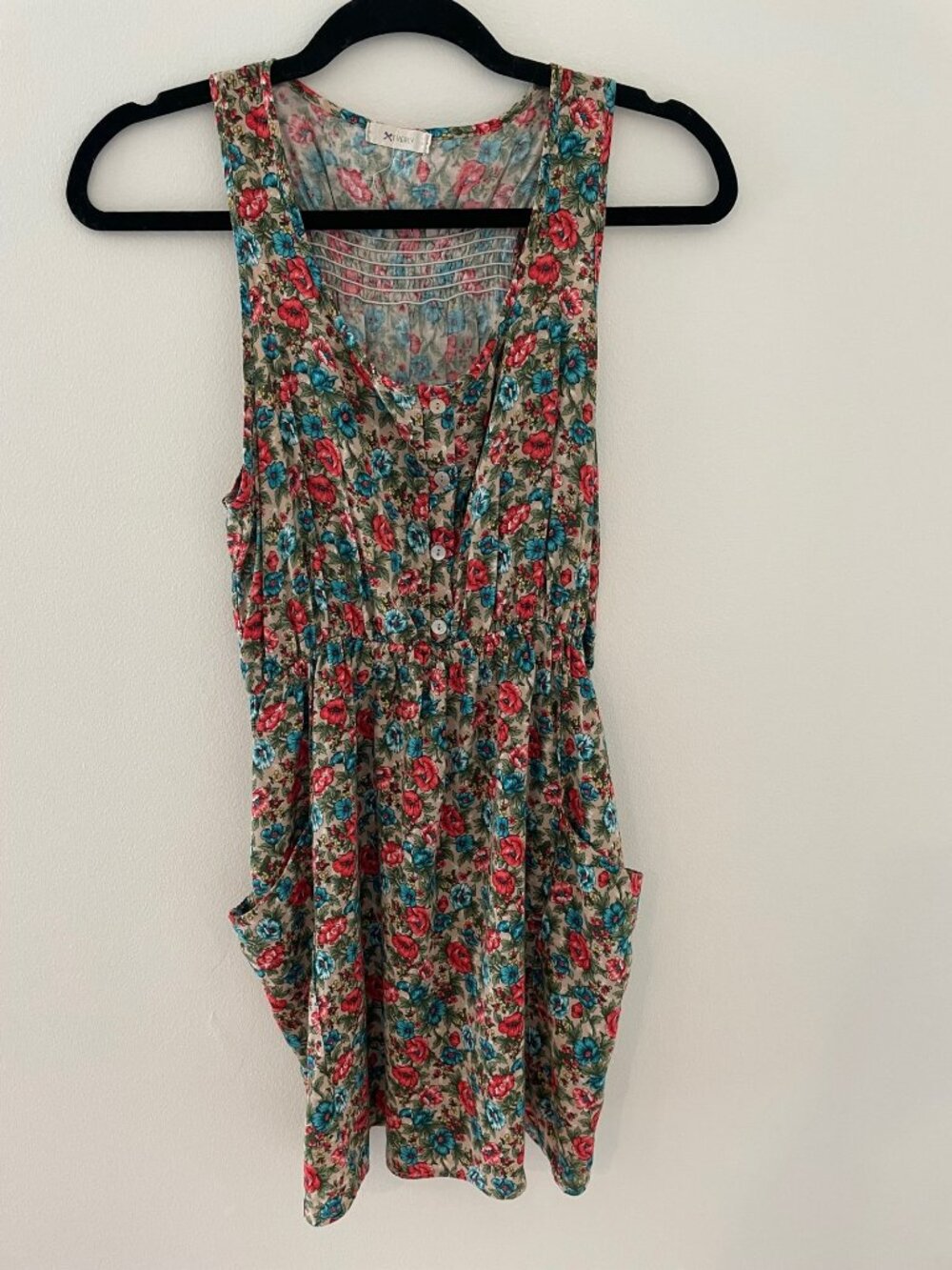 Everly sleeveless women's floral dress size M, boho , Cottagecore
